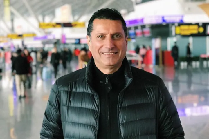 چگونه در شرکت نوپای خود با غول‌های اقتصادی رقابت کنیم؟